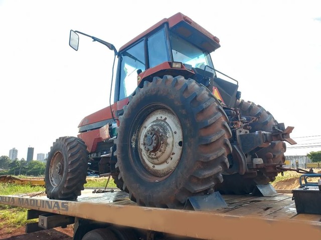 Trator Case 8940, Ano 2000, Traçado 4x4