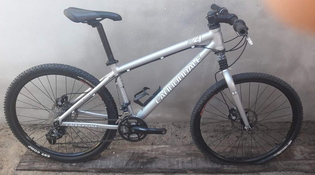 Cannondale f4  
