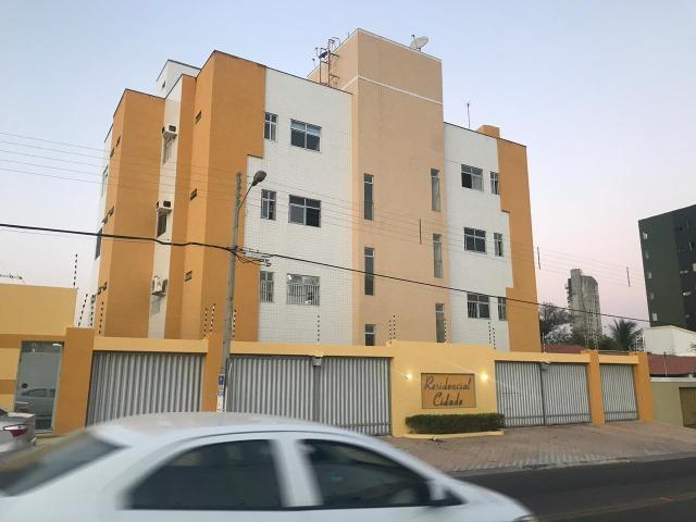 Aluga-se Apto 2/4 sendo 02 suítes, 02 garagens, Res. Cidade, incluso condomínio, MossoróRN