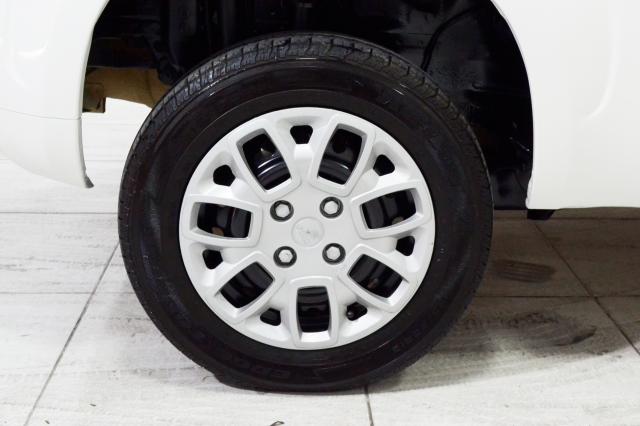 Fiat UNO VIVACE Celeb. 1.0 EVO F. Flex 8V 3p - Branco - 2016 - Foto 19