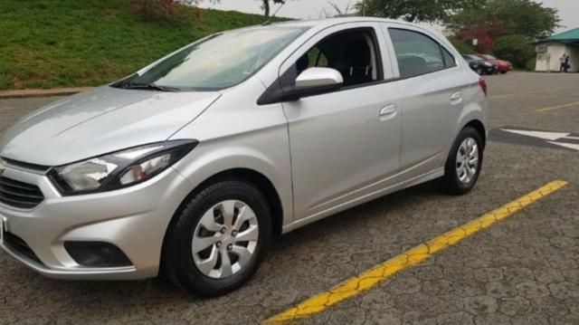 Vendo Ônix LT- aceito 2 mil na mão + parcelas - Foto 5