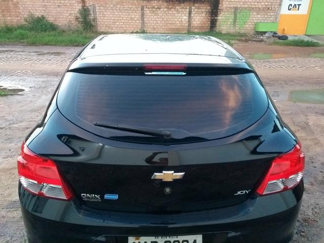 Vendo ou Troco um ONIX 17/18 - Foto 5