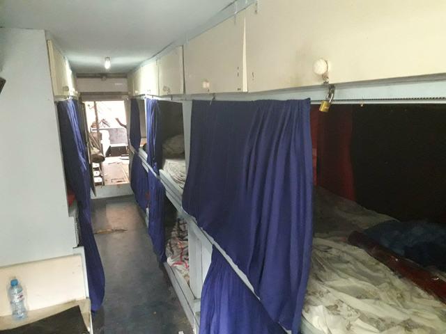Onibus de banda. aceito troca por carro