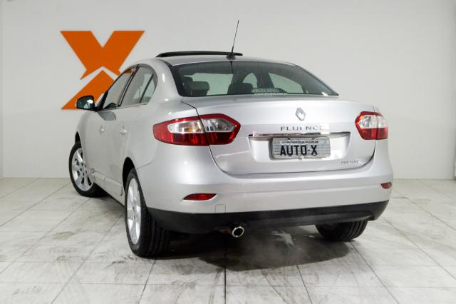 Renault FLUENCE Sedan Privilège 2.0 16V FLEX Aut - Prata - 2011 - Foto 6