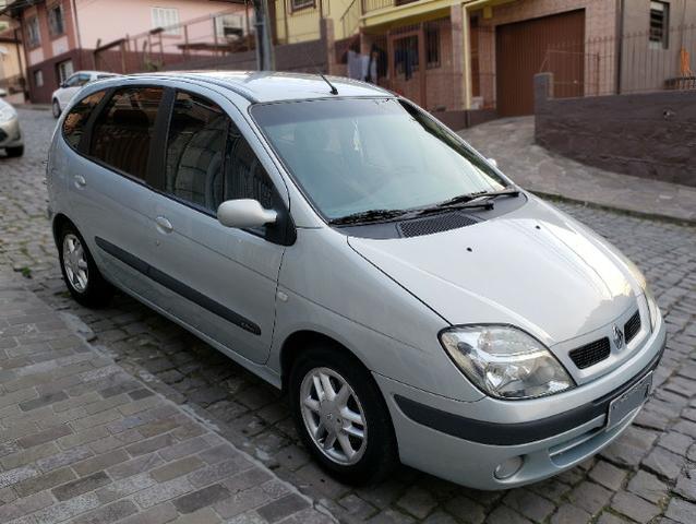 Renault Scénic Privilége 2.0 16V 2004 - Prata