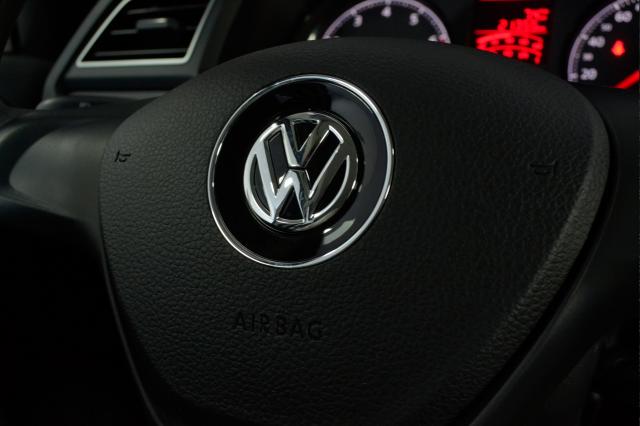 VolksWagen VOYAGE Trendline 1.6 T.Flex 8V 4p - Branco - 2018 - Foto 18
