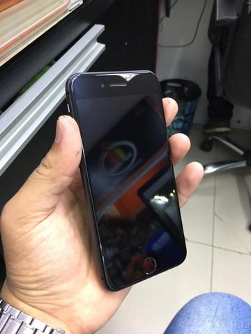 IPhone 8 impecável pra vir retirar em loja