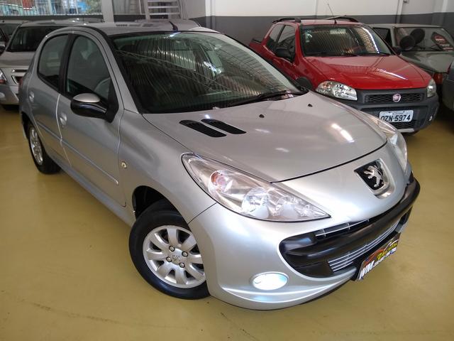 Peugeot 207 xrs 1.4 2011