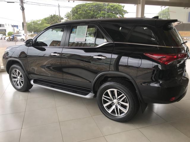 Toyota Sw4 SRX 2.8 Diesel 4x4 - 2020/2020 Lince Toyota Flamboyant - Foto 17