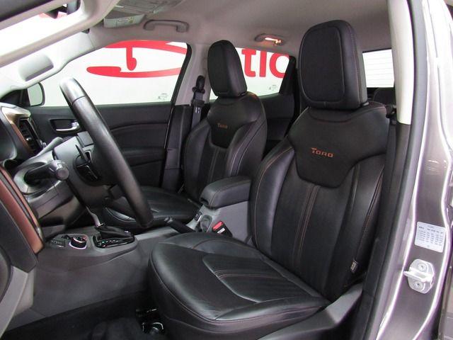Toro Volcano 2.0 16V 4x4 TB Diesel Aut. - Foto 6