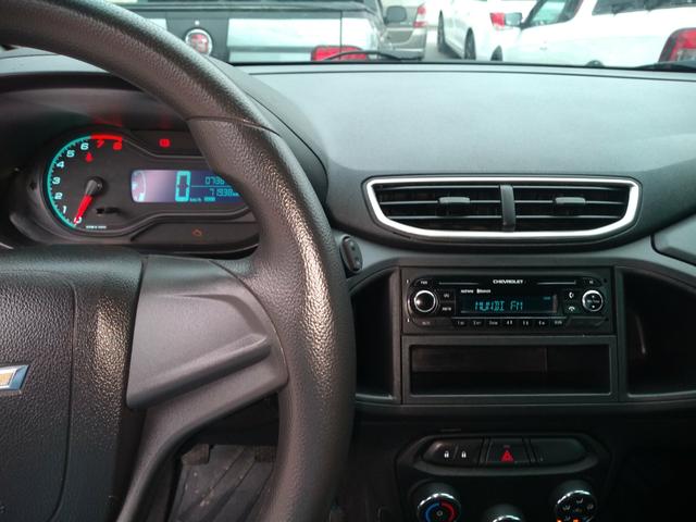 Onix LT completo abaixo tabela pneus okm air bag abs revisado garantia - Foto 17