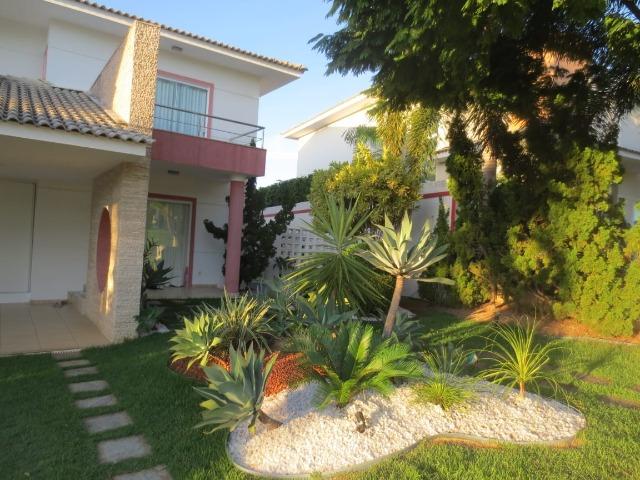 Casa em Alphaville Litoral Norte II com 5|4, 02 vagas e 216m² - Foto 12