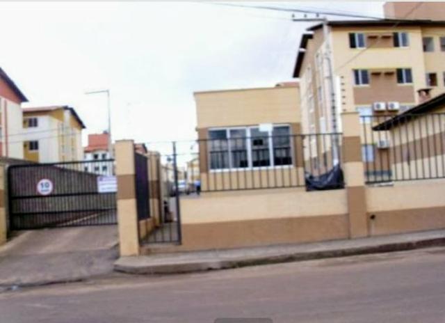 ALUGO apartamento no Condomínio Athenas (Chácara Brasil - Turu)