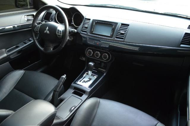 Lancer 2.0 - Teto Solar - Rodas aro 18" - Central Multimídia - Foto 11