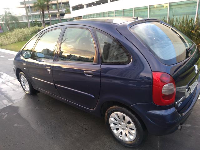 Picasso Exclusive 2.0 16v 2001 Completo! - Foto 14