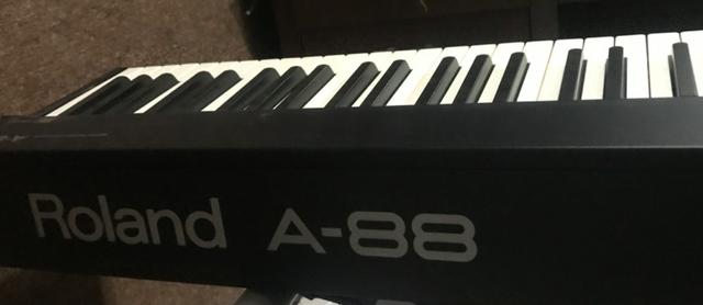Controlador midi a-88 da roland - Foto 5