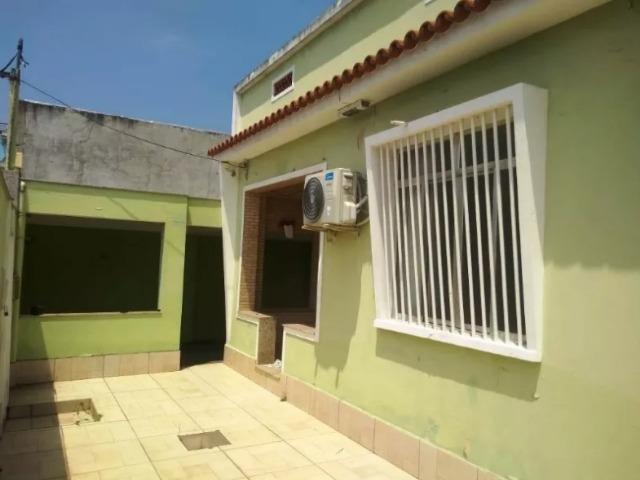 Casa com 3 quartos - Foto 2