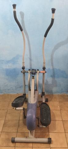 Bicicleta Ergométrica (Elíptico) Orbitrek Elite - Foto 4