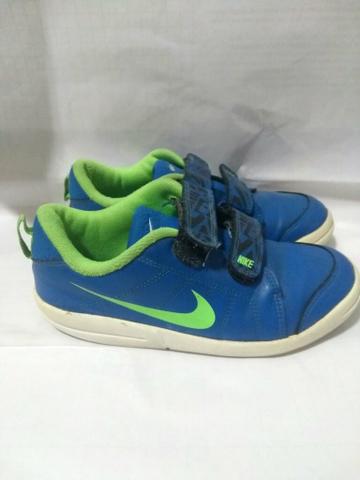 Tênis nike infantil número 31