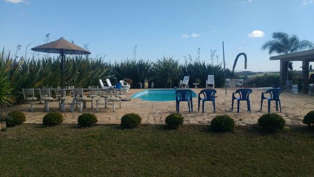 Chacara em Campo Magro casa 300mts Piscina est permuta Imoveis carros - Foto 3