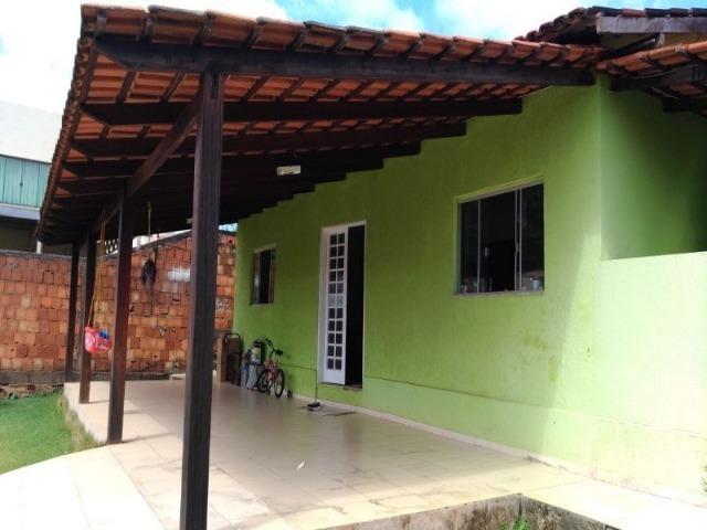 Casa a venda condomínio RK / 03 Quartos 01 Suíte / Região dos Lagos Sobradinho DF