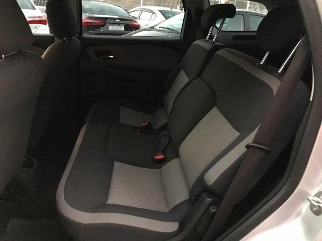 Gm Spin Lt 1.8 Aut. Completo 5 Lugares 15/16 Impecável ! - Foto 6