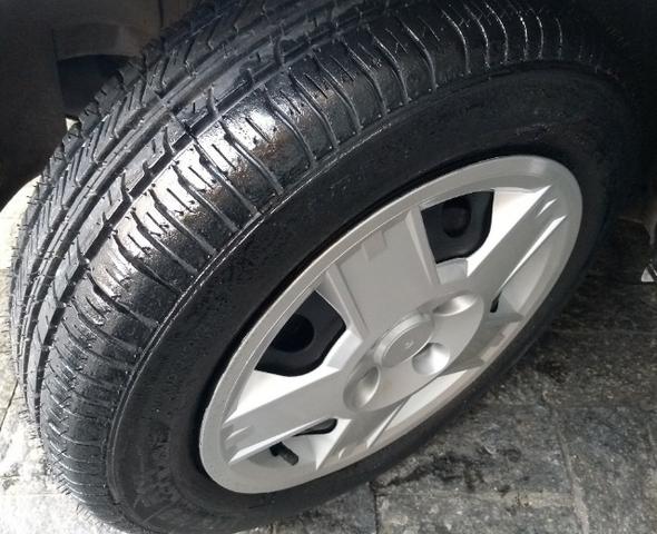 Ford Fiesta Hatch 1.6 c/GNV 2014 - Foto 9