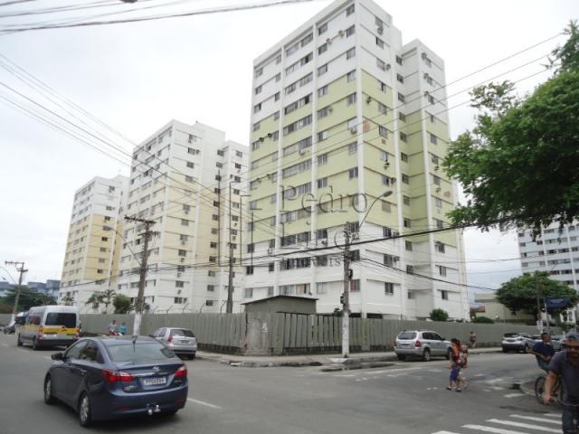 Apartamento para alugar com 3 dormitórios cod:AP00040 - Foto 8