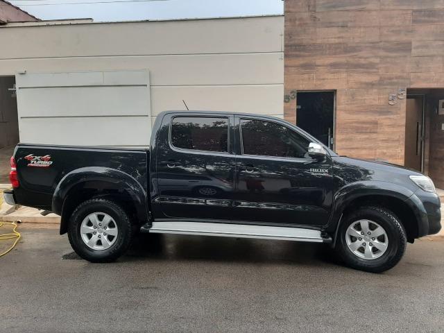 Toyota Hilux - Foto 3