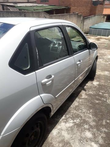 Ford Fiesta 1.0 - Foto 2