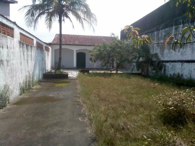Loucura casa com terreno inteiro