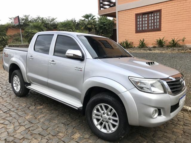 Toyota Hilux SRV 3.0 Diesel Co.Tracao 17? - Foto 2