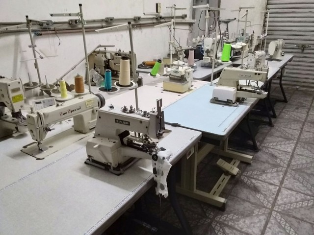 Máquina de costura industrial usada reta| overlock| galoneira| botão| duas agulhas