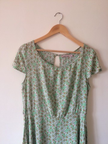 Vestido Curto Estampado | Tam G