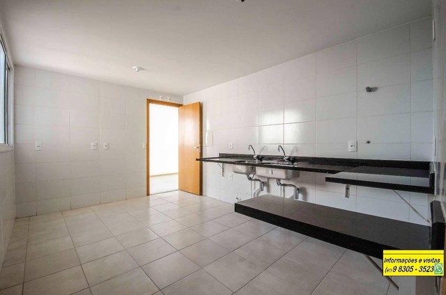 Apartamento para venda possui 203 metros quadrados com 4 quartos em Sul - Brasília - DF - Foto 17
