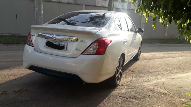 Nissan Versa Unique - Foto 5