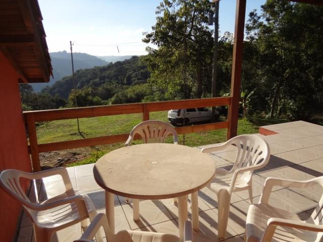 Casa em Caxias do Sul - Vendo ou Troco por imóvel no litoral