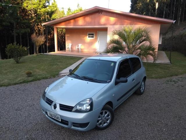 Clio top barbada