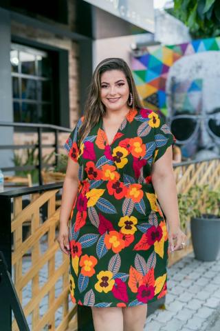 Lindas Roupas tamanho do 44 ao 56 - Foto 4