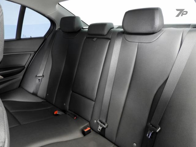 BMW 320i 2.0 Turbo Active Flex 4P Automático - Foto 9