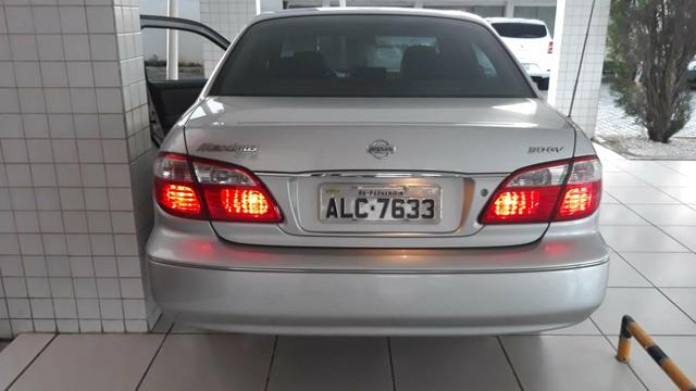 Nissan Maxima 3.0 GV - Foto 2