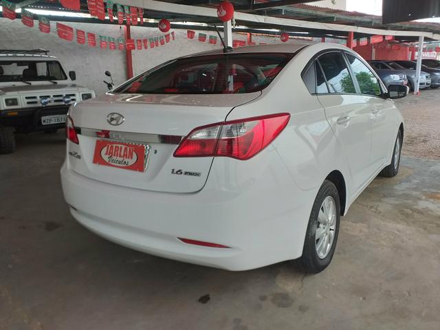 Vendo Hyundai HB20S 1.6 COMF 2014/2015 - Foto 3