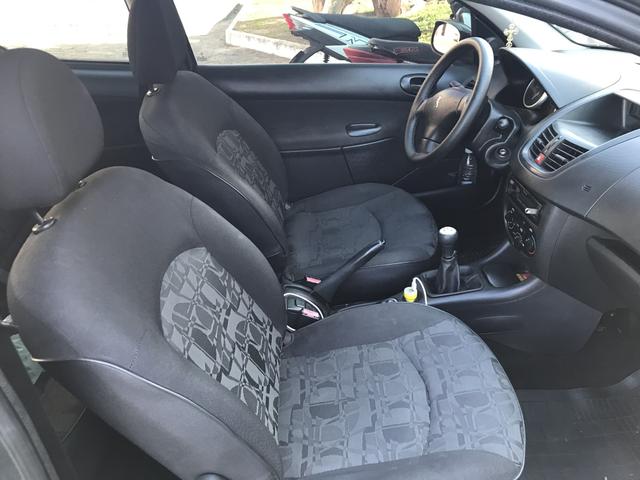 Peugeot 207 1.4 2009 - Foto 6