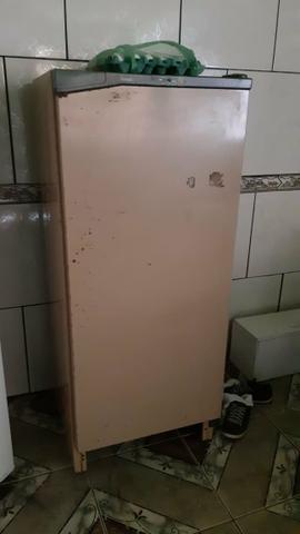 Vende se tudo - Foto 3
