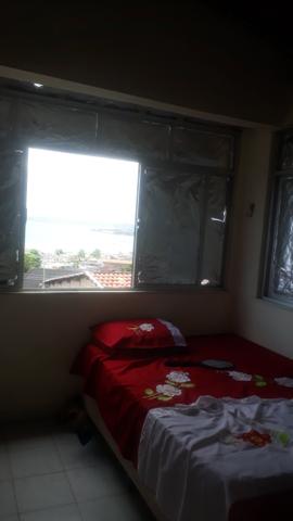 Vendo uma casa em Itacaranha bem arejada com ótima localização - Foto 3