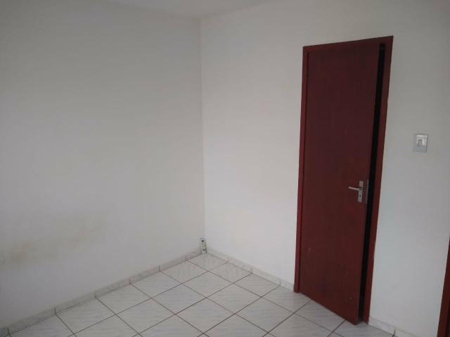ALUGO apartamento no Condomínio Athenas (Chácara Brasil - Turu) - Foto 13