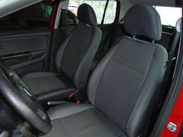 VOLKSWAGEN FOX GII 1.6 MI 8V TOTAL FLEX 4P - Foto 5