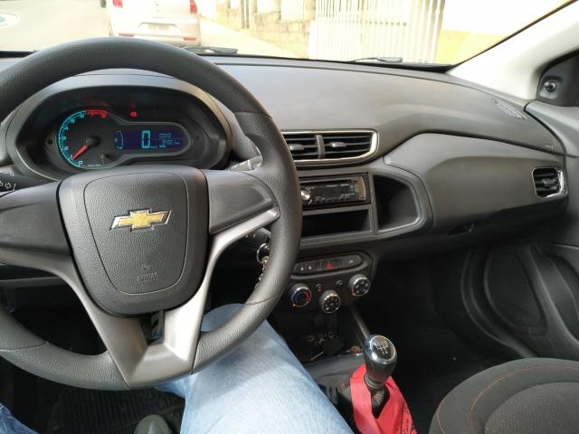Vendo Onix LT 1.0 2014 completo