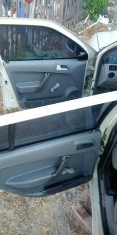Vende-se um gol G3 Ap 1.6 precisando de retifica - Foto 3