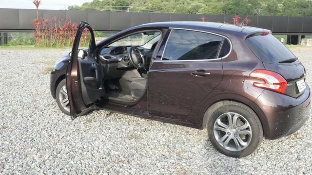 Peugeot 208 1.6 aut. Griffe Top de linha - Foto 5